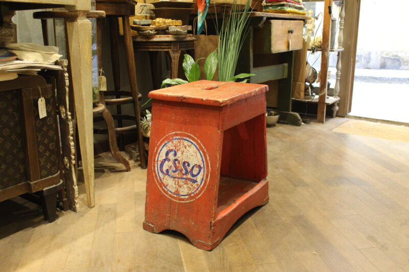 Esso gas station wooden stool, red with white and blue logo. Single piece. More pics and details on request.